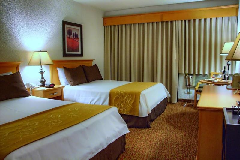 Corona Hotel & Spa Енсенада Номер фото
